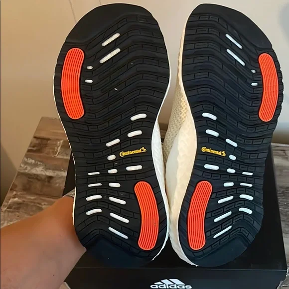 Adidas Alphaboost Sneakers Size 5.5 - Picture 6 of 9